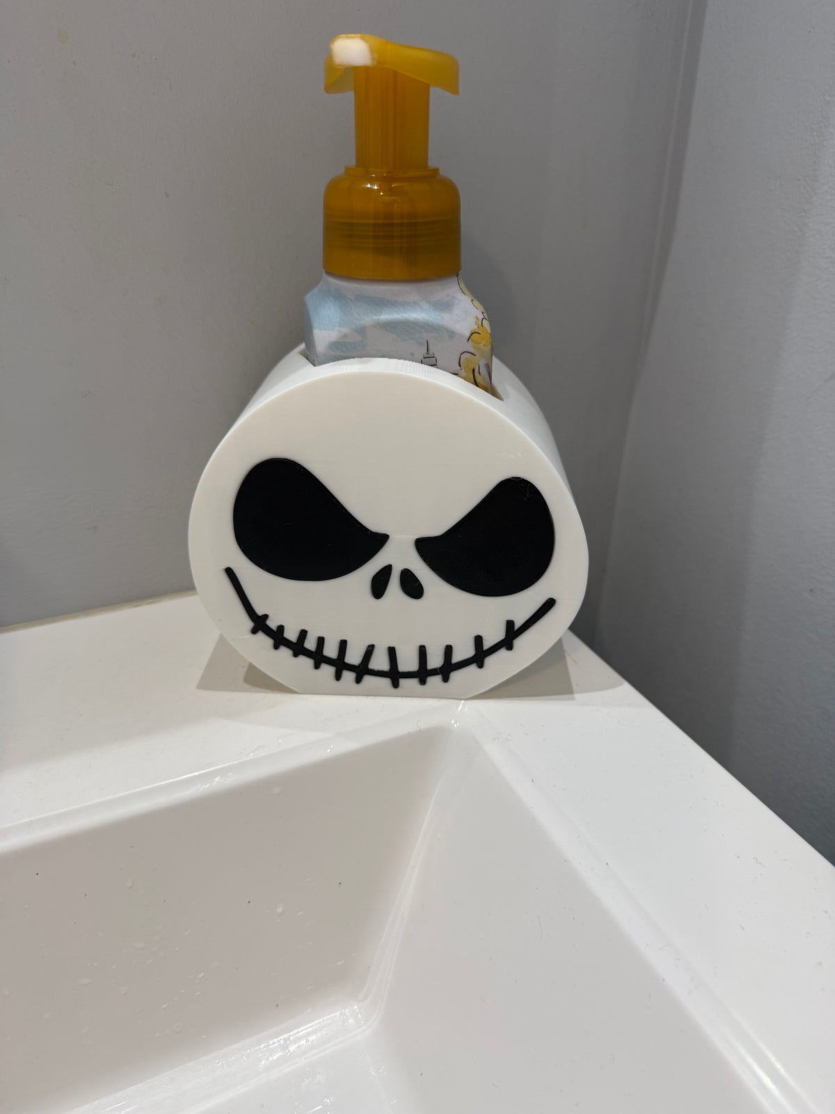 Jack Skull Soap Holder