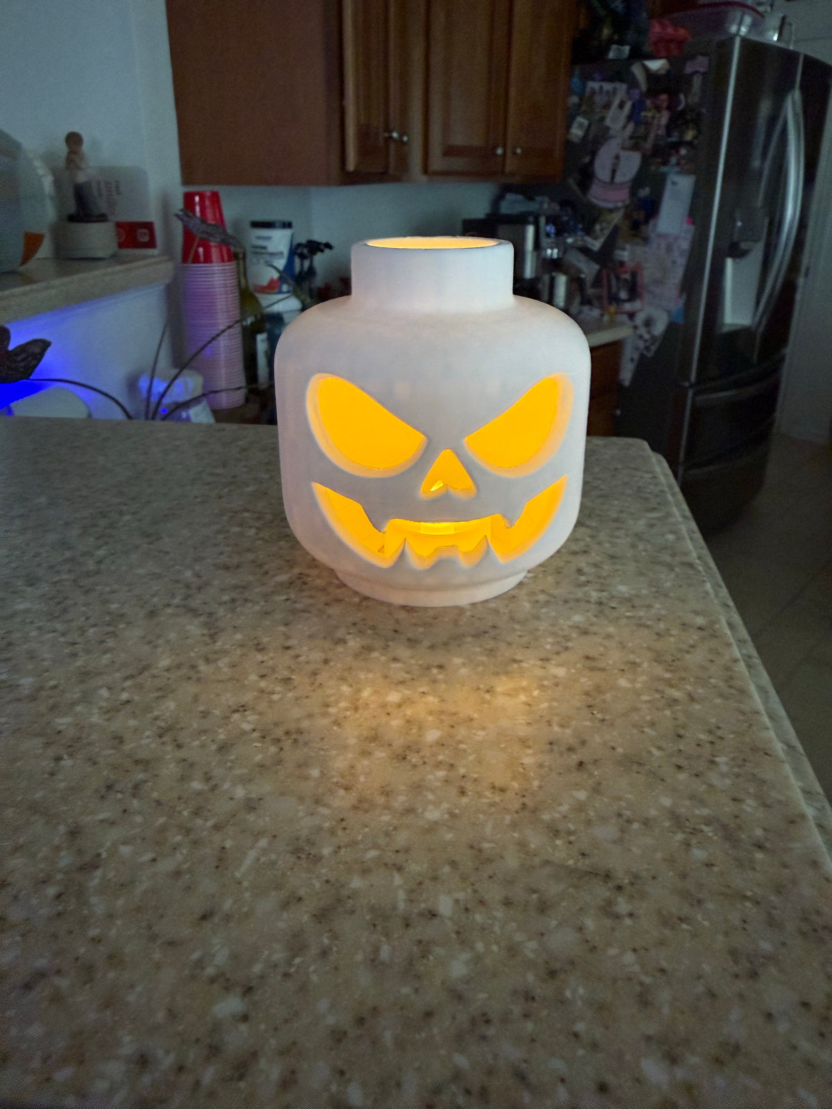 Leg0 Head Lantern